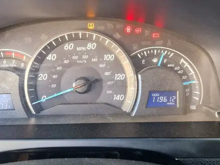 Toyota Camry 2013 года за 5 600 000 тг. в Актобе – фото 7
