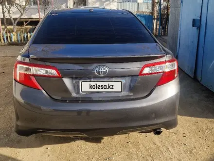 Toyota Camry 2013 года за 5 600 000 тг. в Актобе – фото 5