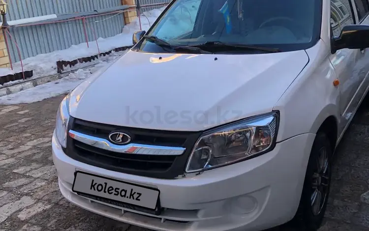 ВАЗ (Lada) Granta 2190 2015 годаүшін3 500 000 тг. в Астана