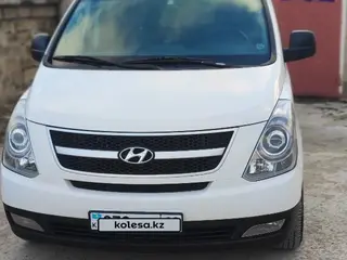 Hyundai H1, 2012