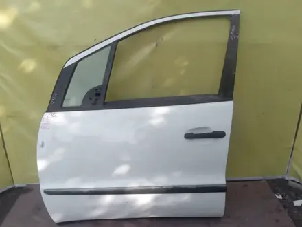 Дверь Mercedes a-class a160 за 15 000 тг. в Караганда