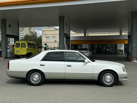 Toyota Crown Majesta 1995 года за 6 300 000 тг. в Уральск – фото 17