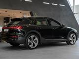 Audi Q8 e-tron 55 Advanced 2023 года за 33 900 000 тг. в Астана – фото 2