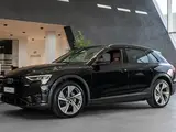 Audi Q8 e-tron 55 Advanced 2023 года за 33 900 000 тг. в Астана