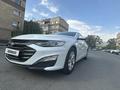 Chevrolet Malibu 2022 года за 9 600 000 тг. в Алматы – фото 2