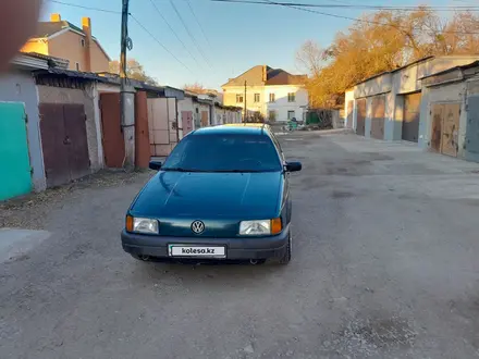 Volkswagen Passat 1990 года за 1 500 000 тг. в Караганда – фото 4