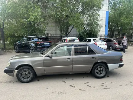 Mercedes-Benz E 280 1992 года за 2 100 000 тг. в Астана – фото 7