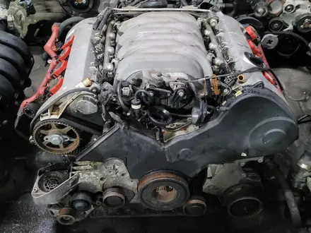 Мотор двигатель на Audi A8D3 за 600 000 тг. в Алматы