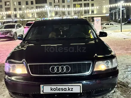 Audi A8 1994 года за 2 500 000 тг. в Астана