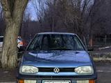 Volkswagen Golf 1993 года за 1 500 000 тг. в Караганда