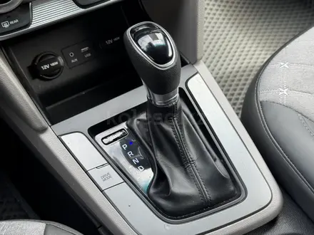 Hyundai Elantra 2018 годаүшін6 200 000 тг. в Уральск – фото 17