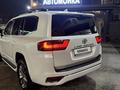 Toyota Land Cruiser 2024 года за 65 000 000 тг. в Алматы – фото 5
