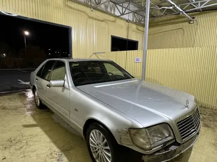 Mercedes-Benz S 320 1995 года за 3 000 000 тг. в Караганда – фото 2