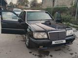 Mercedes-Benz E 200 1991 года за 2 000 000 тг. в Алматы