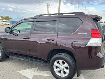 Toyota Land Cruiser Prado 2011 года за 14 500 000 тг. в Атырау – фото 12