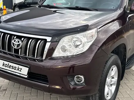 Toyota Land Cruiser Prado 2011 года за 14 500 000 тг. в Атырау – фото 17