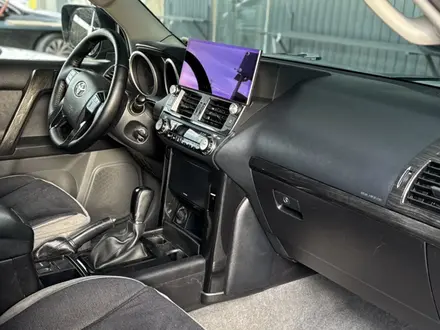 Toyota Land Cruiser Prado 2011 года за 14 500 000 тг. в Атырау – фото 18