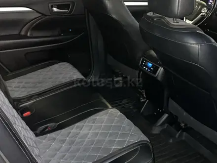 Toyota Highlander 2018 года за 17 500 000 тг. в Тараз – фото 17