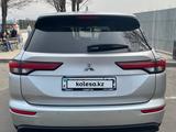 Mitsubishi Outlander 2021 года за 12 900 000 тг. в Алматы – фото 2