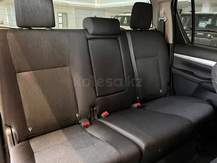 Toyota Hilux Comfort 2025 года за 27 890 000 тг. в Алматы – фото 14