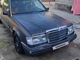 Mercedes-Benz E 230 1991 года за 400 000 тг. в Тараз