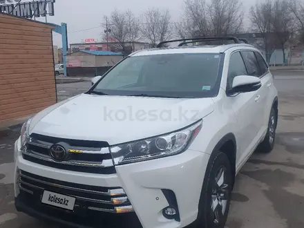 Toyota Highlander 2017 года за 13 700 000 тг. в Жанаозен – фото 4