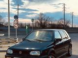 Volkswagen Golf 1994 годаfor1 700 000 тг. в Кызылорда