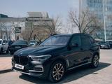 BMW X5 2020 года за 38 000 000 тг. в Алматы – фото 2