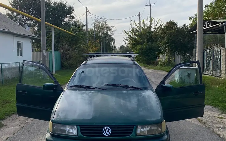 Volkswagen Passat 1995 годаүшін1 950 000 тг. в Алматы