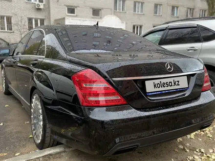 Mercedes-Benz S 500 2006 года за 8 500 000 тг. в Павлодар – фото 12