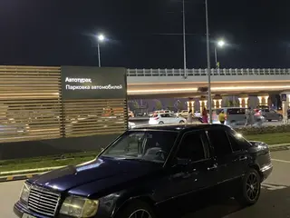 Mercedes-Benz E 320