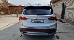 Hyundai Santa Fe 2023 годаүшін18 600 000 тг. в Семей