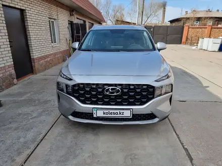 Hyundai Santa Fe 2023 года за 18 600 000 тг. в Семей – фото 3