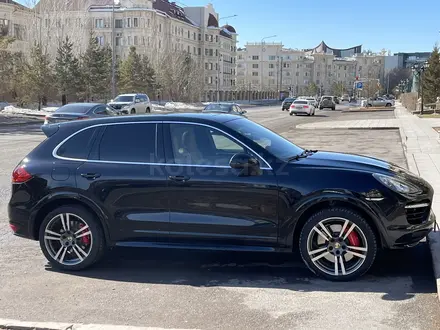 Porsche Cayenne 2012 года за 22 500 000 тг. в Астана – фото 16