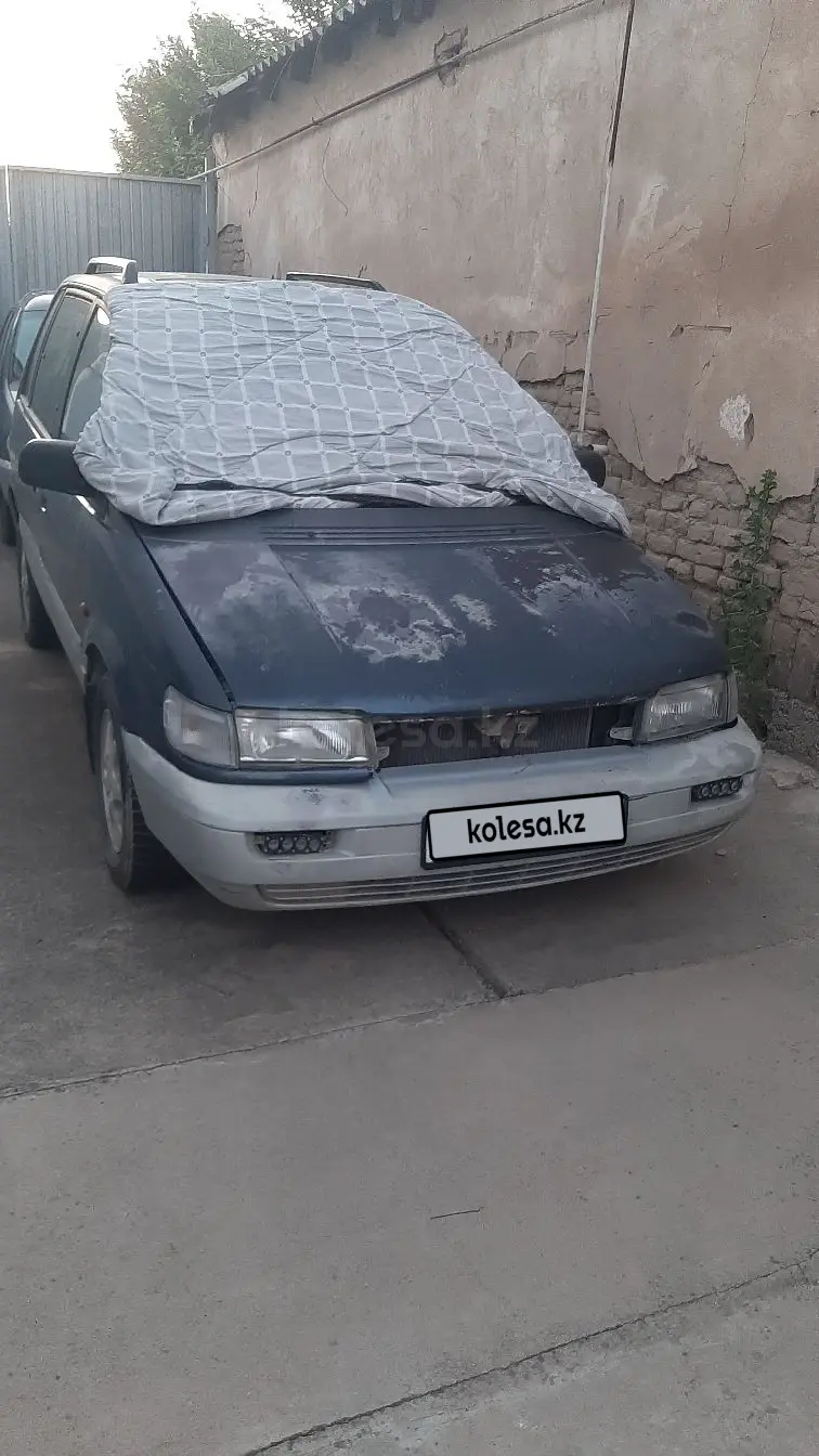 Mitsubishi Space Runner, 1991