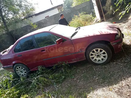 BMW 318 1992 года за 500 000 тг. в Алматы – фото 9