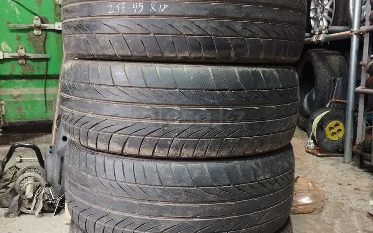 Резина летняя 215/45 r18 GOODYEAR 4 штүшін82 000 тг. в Алматы