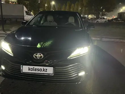 Toyota Camry 2019 года за 14 000 000 тг. в Астана – фото 7