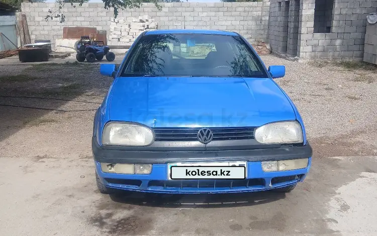 Volkswagen Golf 1995 года за 800 000 тг. в Алматы