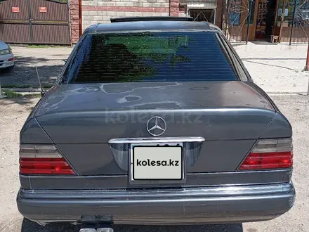 Mercedes-Benz E 320 1994 года за 1 435 000 тг. в Алматы – фото 21