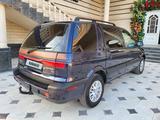 Mitsubishi Space Wagon 1998 годаfor1 650 000 тг. в Шымкент