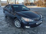 Toyota Camry 2005 года за 5 200 000 тг. в Щучинск – фото 2