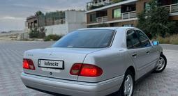 Mercedes-Benz E 430 1998 годаүшін4 755 000 тг. в Жанаозен – фото 2