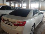 Toyota Camry 2014 года за 9 000 000 тг. в Астана – фото 3