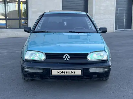 Volkswagen Golf 1992 года за 950 000 тг. в Караганда – фото 2