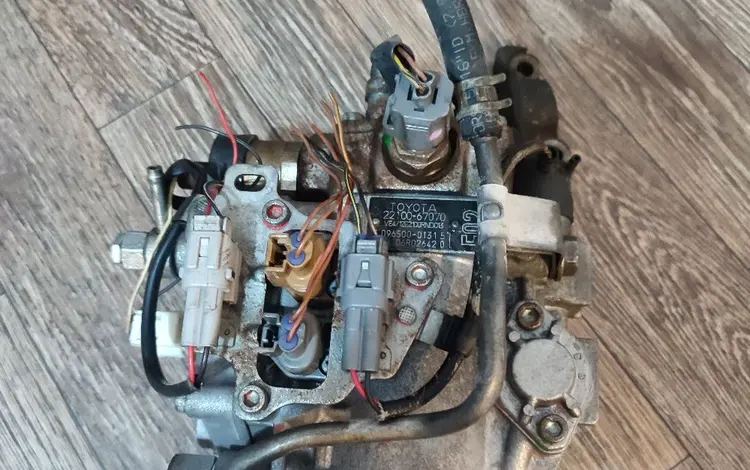 Топливная ТНВД 1 КЗ за 250 000 тг. в Алматы