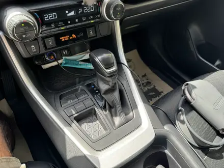 Toyota RAV4 2019 года за 14 000 000 тг. в Караганда – фото 13
