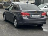 Chevrolet Cruze 2013 годаүшін4 250 000 тг. в Шымкент – фото 4