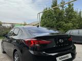 Hyundai Elantra 2019 года за 9 300 000 тг. в Алматы – фото 3