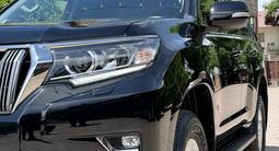 Toyota Land Cruiser Prado 2023 года за 26 900 000 тг. в Алматы – фото 5